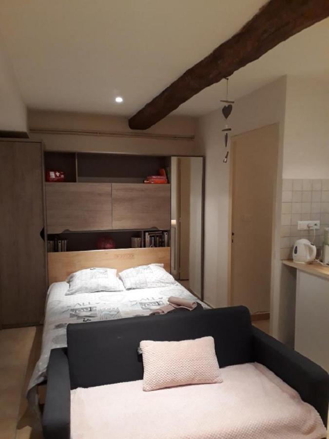 Les Capena 2 Apartment Collobrieres Exterior photo